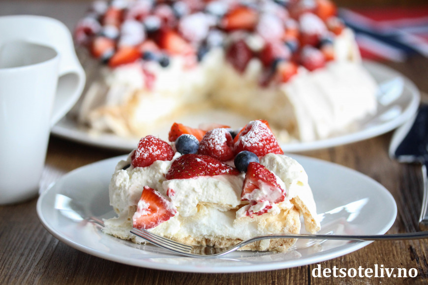 Pavlova Til 17. Mai | Det Søte Liv