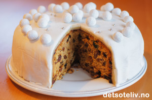 Christmas Cake with Royal Icing | Det sÃ¸te liv